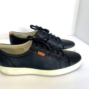 Ecco Men’s Soft Black Leather Sneaker Size 11